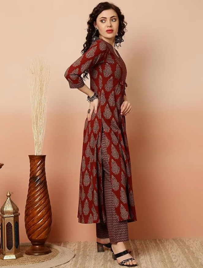 KLOSIA Women Printed Kurta and Pant Set with Dupatta