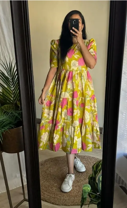Women Ikat Cotton Rayon Anarkali Kurta (Red)