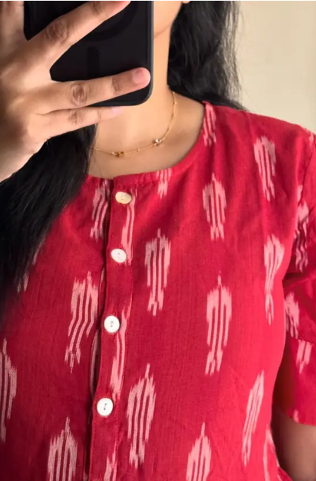 Women Ikat Cotton Rayon Anarkali Kurta (Red)