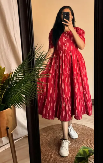 Women Ikat Cotton Rayon Anarkali Kurta  (Red)